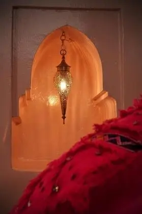 Tek Büyük Yataklı Oda (Rouge)