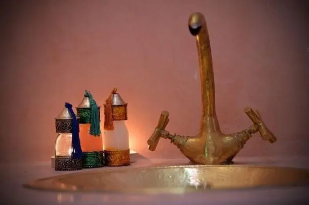 Tek Büyük Yataklı Oda (Rouge)