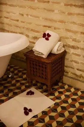 Junior Tek Büyük Yataklı Oda