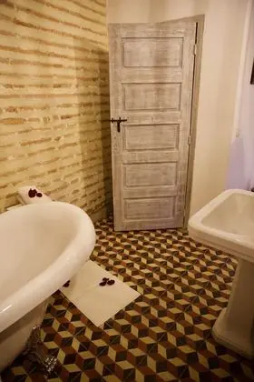 Junior Tek Büyük Yataklı Oda