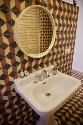 Junior Tek Büyük Yataklı Oda