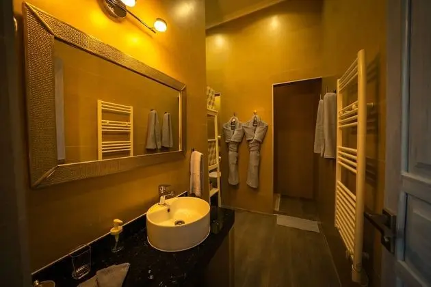 Deluxe Tek Büyük veya İki Ayrı Yataklı Oda