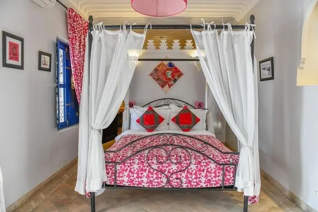 Deluxe Üç Kişilik Oda, Özel Banyo (Chambre Deluxe Triple)