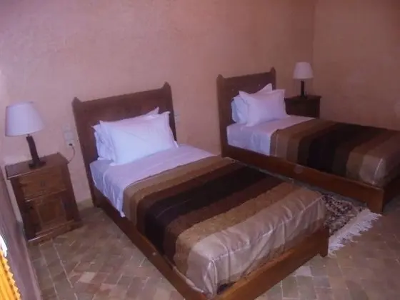 Tek Büyük Yataklı Oda