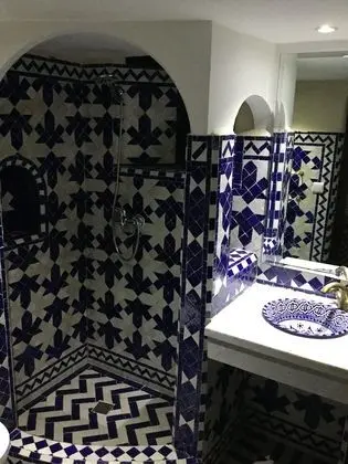 Deluxe Tek Büyük Yataklı Oda (Idrissi)