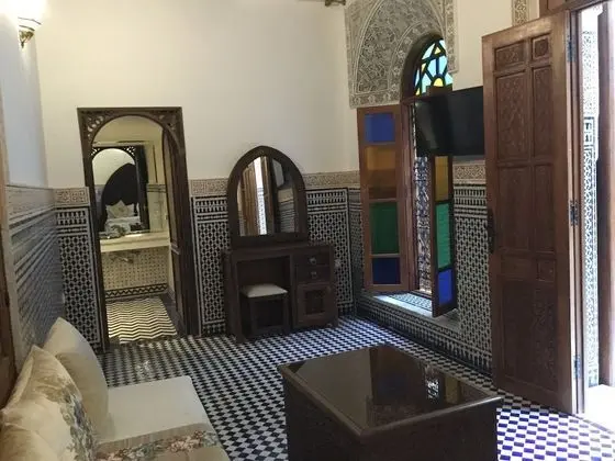 Superior Tek Büyük Yataklı Oda (Al-Ani)