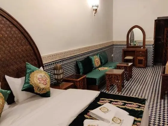 Superior Tek Büyük Yataklı Oda (Al-Ani)