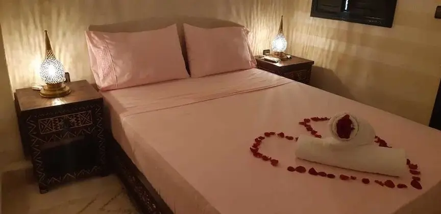 Deluxe Tek Büyük Yataklı Oda, 1 Büyük (Queen) Boy Yatak, Sigara İçilmez