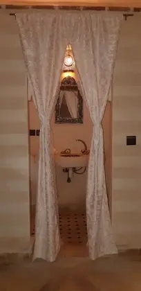 Deluxe Tek Büyük Yataklı Oda, 1 Büyük (Queen) Boy Yatak, Sigara İçilmez