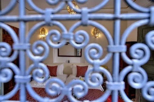 Traditional Tek Büyük veya İki Ayrı Yataklı Oda