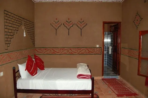 Üç Kişilik Oda (Targua 1)