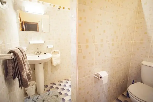 Üç Kişilik Oda (Targua 1)