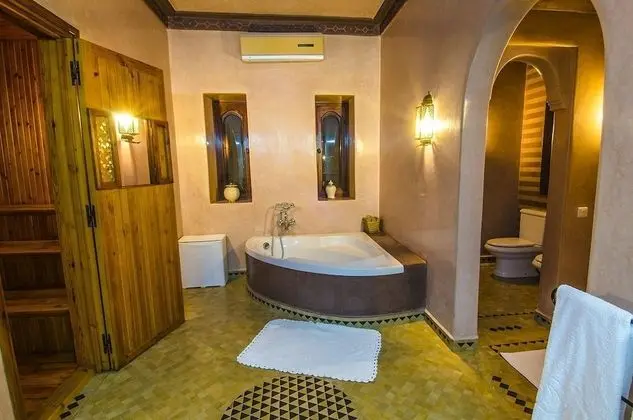 Premium İki Ayrı Yataklı Oda, 2 Yatak Odası, Teras, Havuz Manzaralı