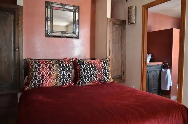 Tek Büyük Yataklı Oda