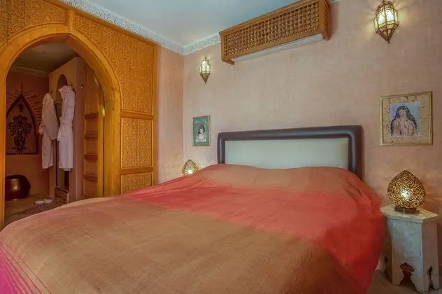 Standard Tek Büyük Yataklı Oda