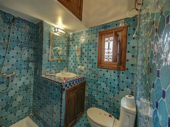 Superior Süit, Banyolu/Duşlu