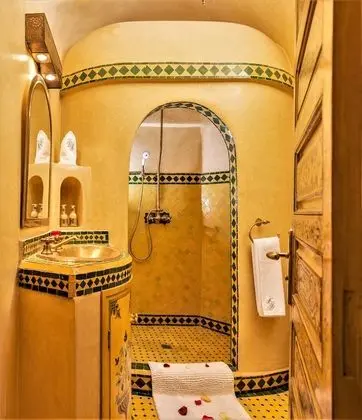 Tek Büyük Yataklı Oda (Sahrara)