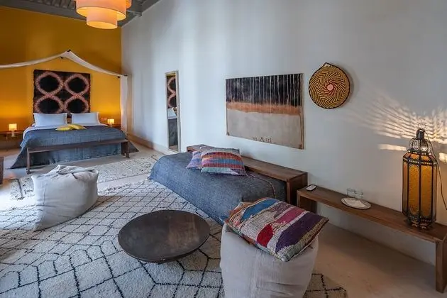 Deluxe Süit, 1 Çift Kişilik Yatak, Avlu Manzaralı