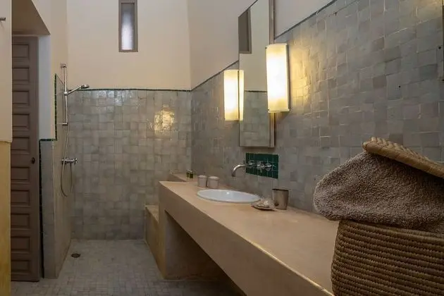 Deluxe Süit, 1 Çift Kişilik Yatak, Avlu Manzaralı