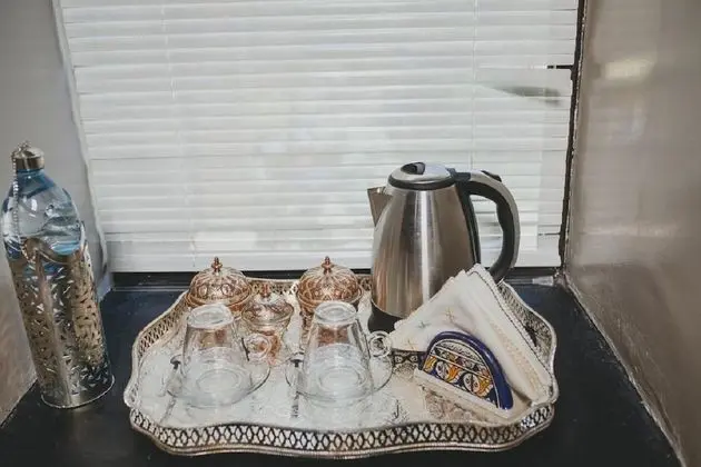 Junior Süit, Sigara İçilmez