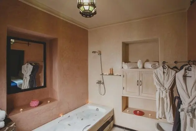 Superior Tek Büyük Yataklı Oda, 1 Çift Kişilik Yatak, Sigara İçilmez