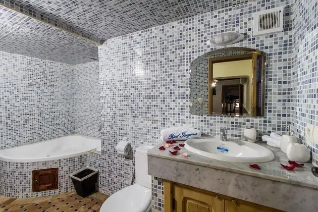 Deluxe Tek Büyük Yataklı Oda, 1 Yatak Odası