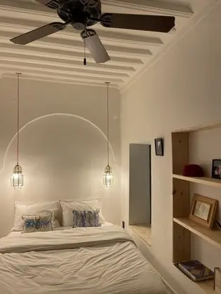 İki Ayrı Yataklı Oda (Salloum)