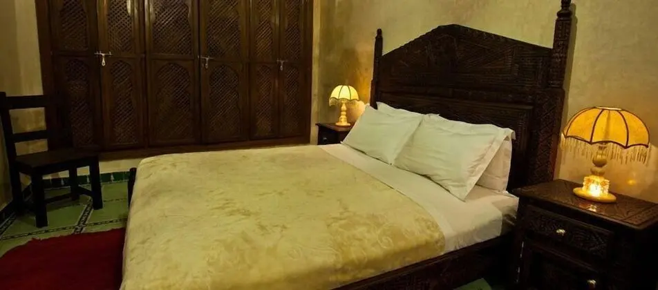 Standard Tek Büyük Yataklı Oda