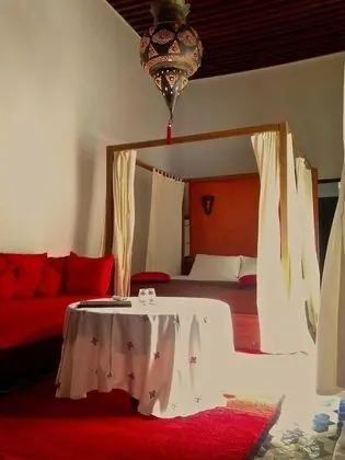 Tek Büyük Yataklı Oda, Avlu Manzaralı