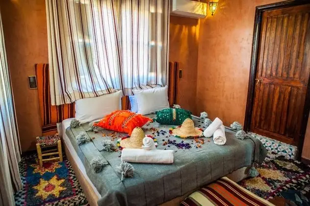 Tek Büyük Yataklı Oda, Bahçe Manzaralı