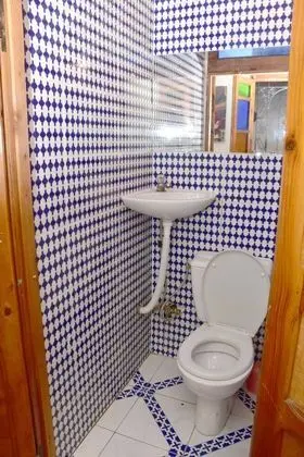Tek Büyük Yataklı Oda, Ortak Banyo (Budget)