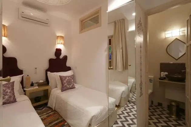 Comfort İki Ayrı Yataklı Oda, Banyolu/Duşlu (violette)