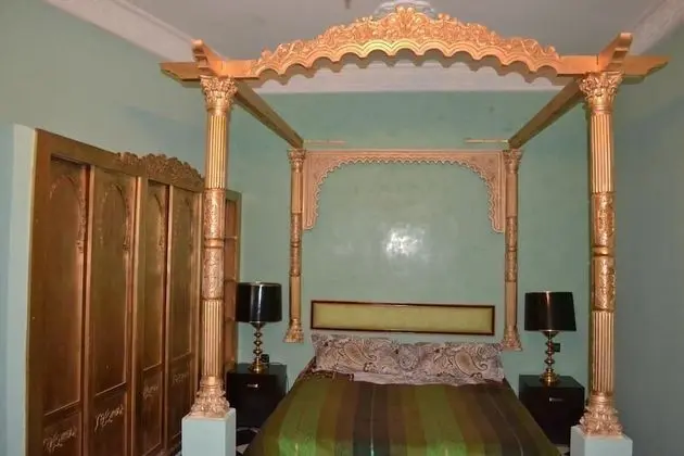 Tek Büyük Yataklı Oda, 1 Çift Kişilik Yatak