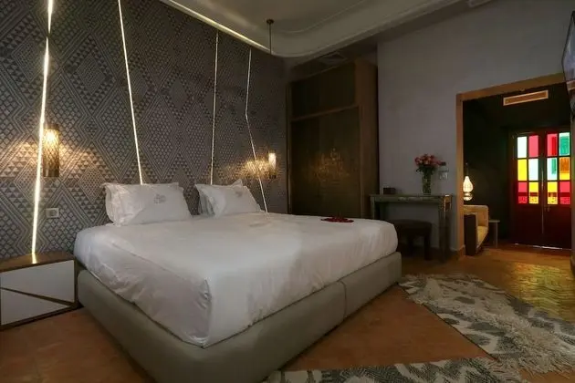 Tek Büyük Yataklı Oda