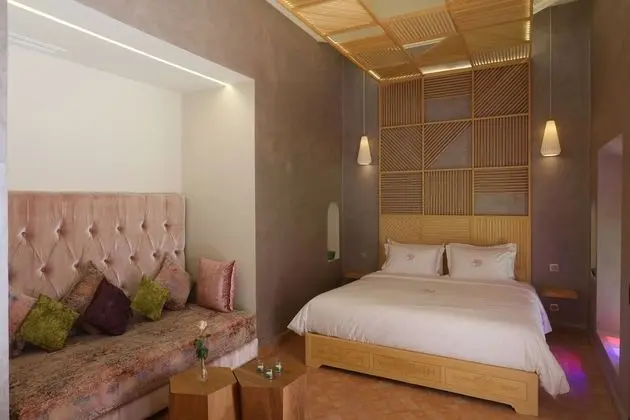 Tek Büyük Yataklı Oda