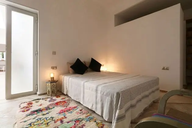 Deluxe Oda, Sigara İçilmez