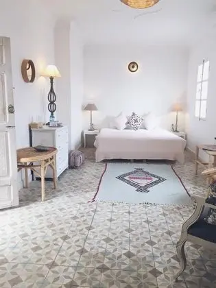 Deluxe Oda, Sigara İçilmez