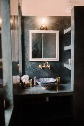 Deluxe Oda, Sigara İçilmez