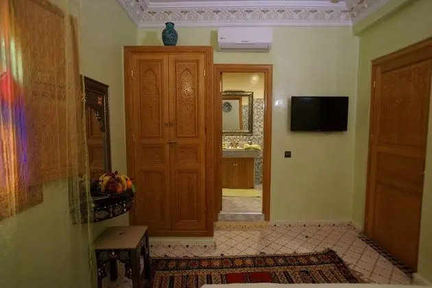 Tek Büyük Yataklı Oda