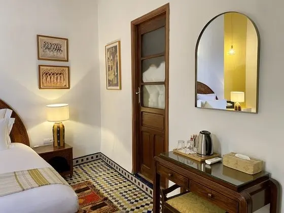 Deluxe Tek Büyük Yataklı Oda