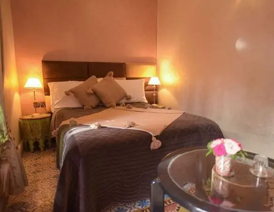 Classic Tek Büyük Yataklı Oda, Özel Banyo (Chambre Takka)