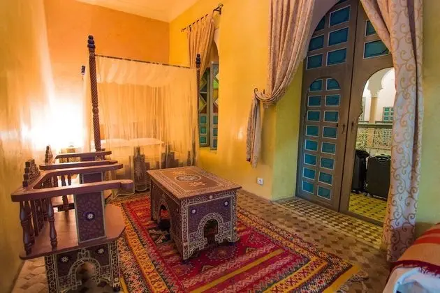 Superior Tek Büyük veya İki Ayrı Yataklı Oda