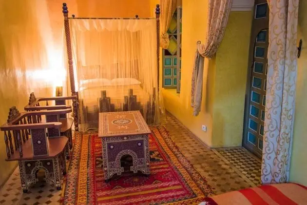 Superior Tek Büyük veya İki Ayrı Yataklı Oda