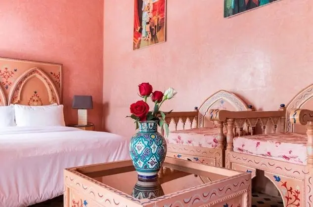 Superior Tek Büyük veya İki Ayrı Yataklı Oda