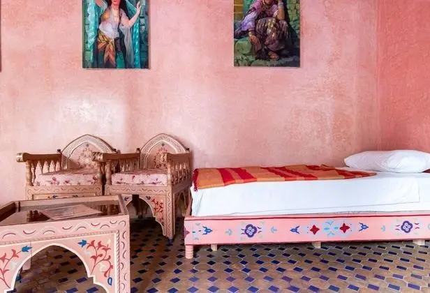 Superior Tek Büyük veya İki Ayrı Yataklı Oda