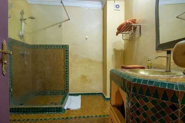 Superior Tek Büyük veya İki Ayrı Yataklı Oda