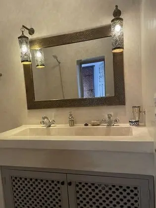 Deluxe Tek Büyük Yataklı Oda (Jasmin)