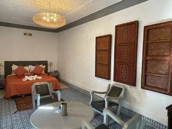 Deluxe Tek Büyük Yataklı Oda (Volubilis)