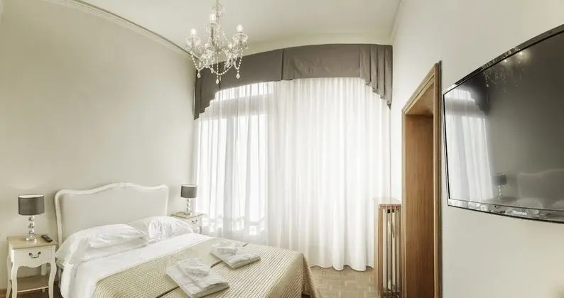 Apart Daire, Balkon (Check-in location Santa Croce 515)