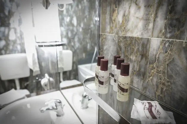 Apart Daire, Balkon (Check-in location Santa Croce 515)